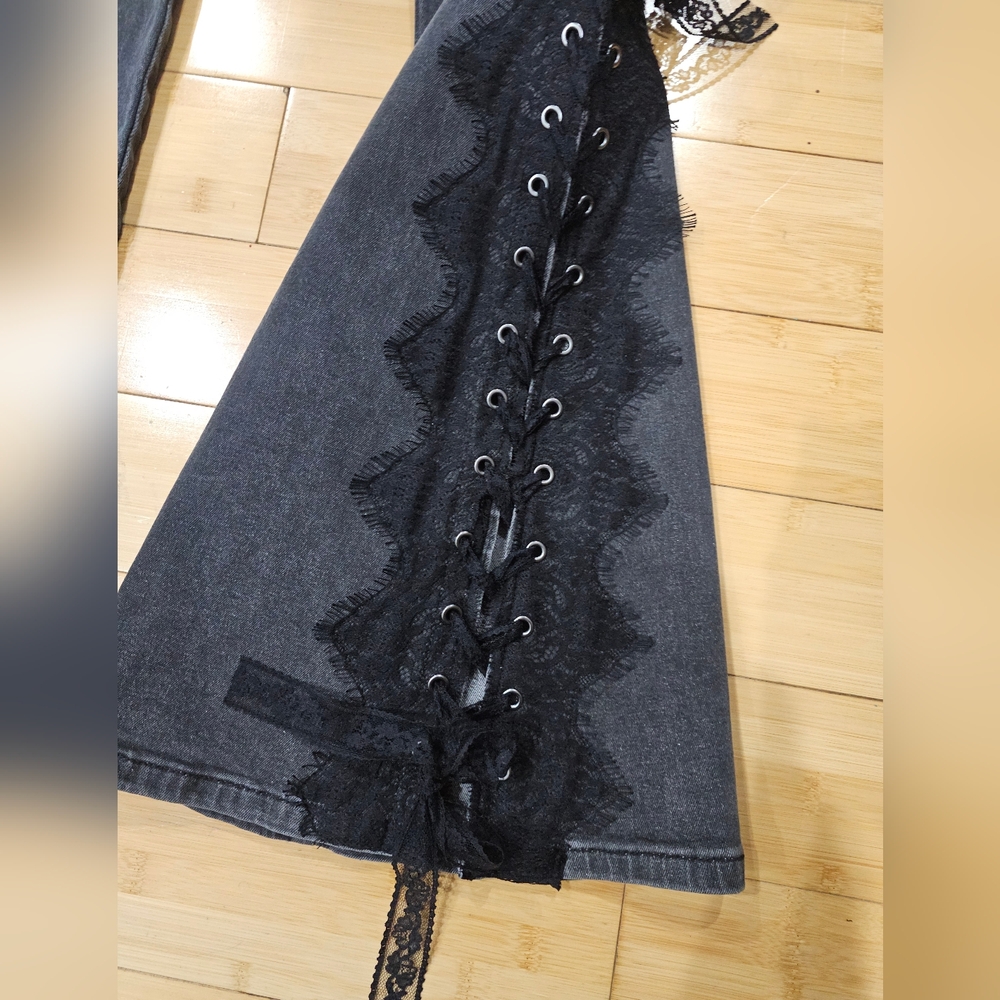 ~SOLD~Dolls Kill Current Mood Across The Crowd Gray Black Lace Up Flared Jeans S - Picture 5 of 10
